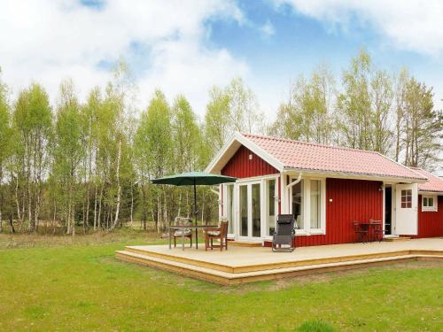 6 person holiday home in Heberg