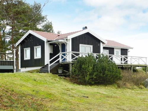 12 person holiday home in LYSEKIL