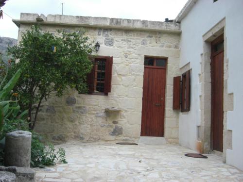 Patriko Traditional Stone Houses