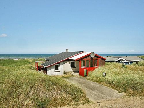 Three-Bedroom Holiday home in Løkken 65