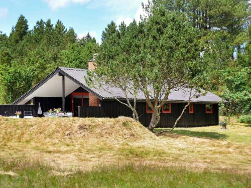  6 person holiday home in Oksb l, Pension in Mosevrå