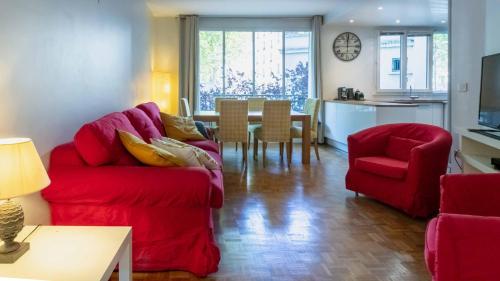 Paris City - Spacious 3 rooms flat for families - 3 minutes from metro station - Hôtel - Paris