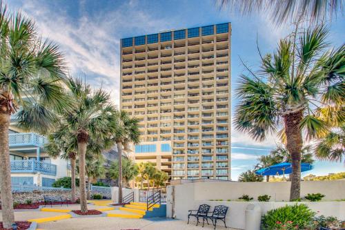 Ocean Forest Plaza w Beach View Balcony: Pool - 숙소 외관