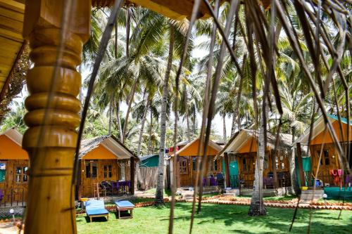 Om Sai Beach Huts