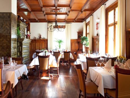 Restaurant, Hotel & Chalets Herrihof in Todtnau