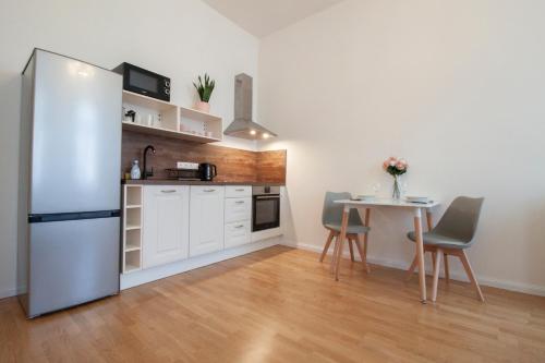 Superior Apartment image 10