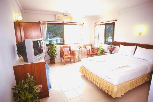 J. Mansion in Nopparat Thara