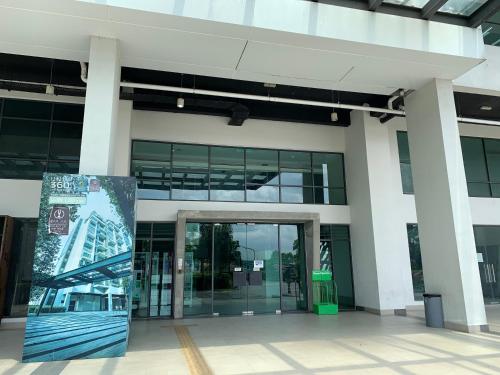 Skyview Univ360 Place Facing Mines Lake Skyview Univ360 Place Facing Mines Lake