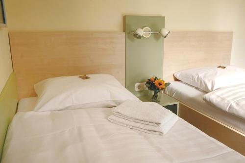 Best Deal Airporthotel Weeze - image 3