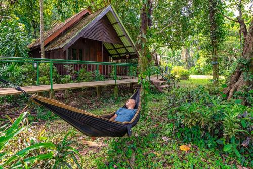 Khao Sok Riverside Cottages