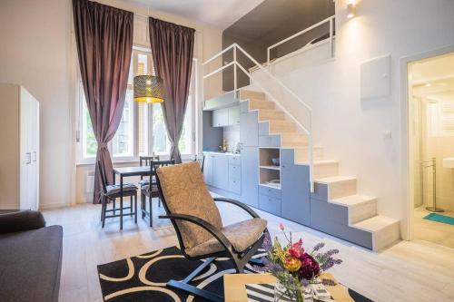 Gallery Duplex Studio Room Type - Studio Apartment