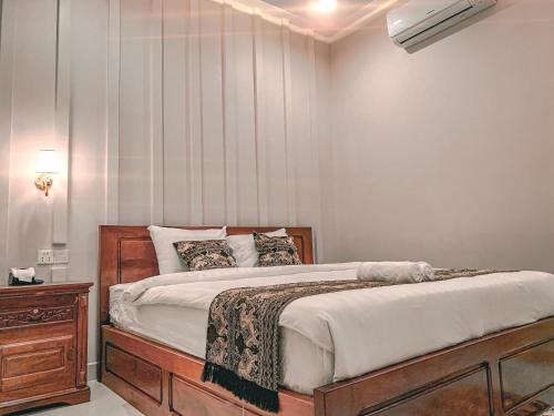 Montagne Regency Room Type - Deluxe Double Room