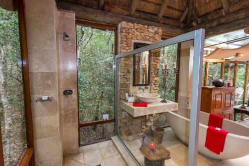 Trogon House and Forest Spa