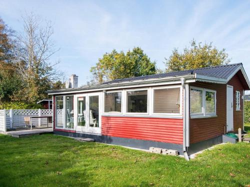 4 person holiday home in Glesborg - main image