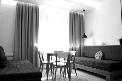 Urban Rooms
