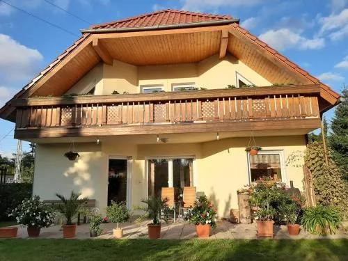 FeWo Hohen Neuendorf bei Berlin mit Sauna und Fuß-SPA in Hohen Neuendorf, Deutschland
