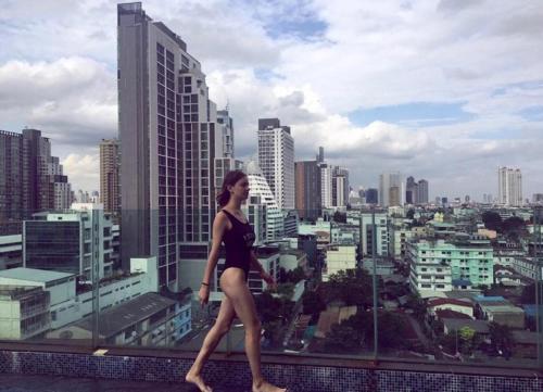 曼谷市中心网红ins/抖音打卡湄南河夜景大房,近BTS,高空无边泳池,景观健身房 曼谷市中心网红ins/抖音打卡湄南河夜景大房,近BTS,高空无边泳池,景观健身房