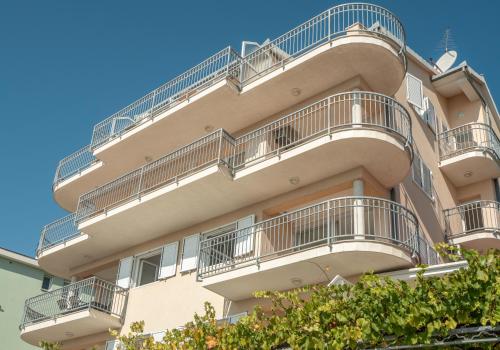 Apartments More - main image