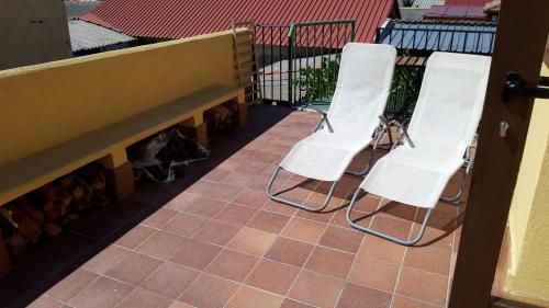  CASA ROMI SAMBOAL, Ferienwohnung in Samboal