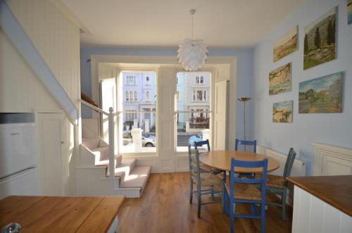 Picture of Notting Hill Sleeps 5