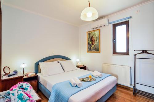  Dora's Cozy Penthouse in Chania