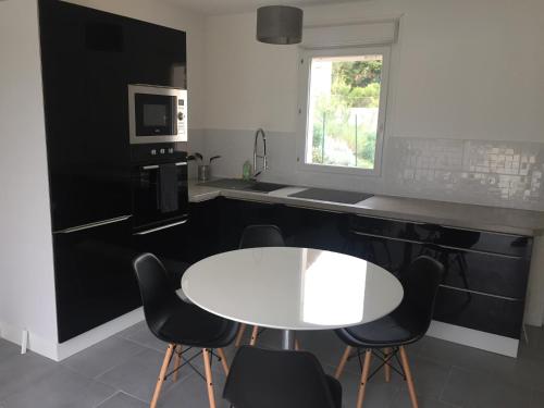 Maison avec Jardin/Piscine - Quartier résidentiel gîte à louer Marseille 11