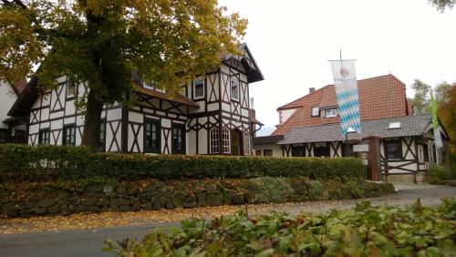 Landhotel Vierjahreszeiten - image 13