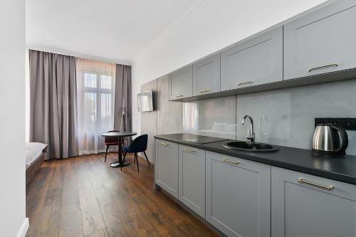 Aparthotel Krzywa Kamienica - image 8