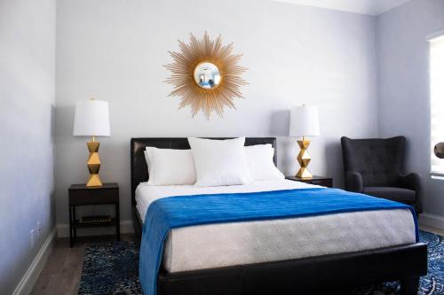 Cavendish Heights Suites in Pembroke