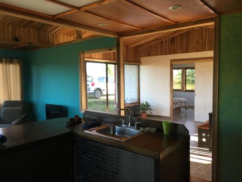 ห้องครัว, Bella Vista Ranch Ecolodge in เตอร์เรียลบ้า