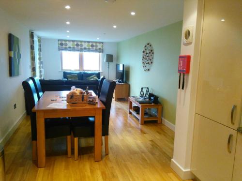 South Fistral Seaview 2-bed Apartment