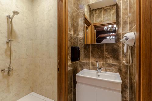 Sanat Hostel & Caravan Taksim - image 11