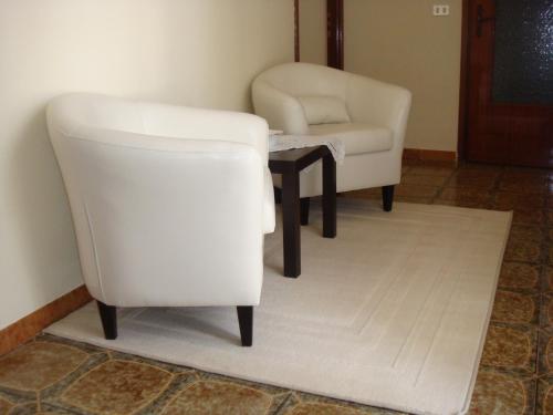 Two Connecting Double Rooms