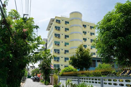 Sukhumvit 101 HOTEL - 숙소 외관