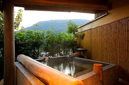 Yumoto Konpira Onsen Hananoyu Kobaitei