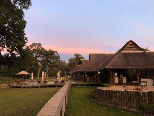 Išorė, Fathala Wildlife Reserve in Ile De Dionewar