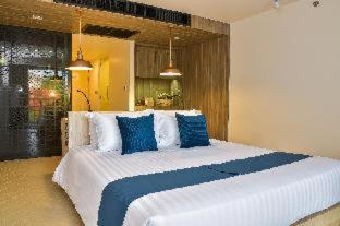 Guestroom, Golden Tulip Pattaya Beach Resort in Naklua
