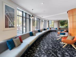 Travelodge Hotel Sydney - image 3