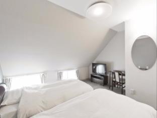 The Shin-Okubo International Hotel, Tokio (fotografie 3)