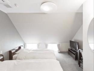 The Shin-Okubo International Hotel, Tokio (fotografie 4)