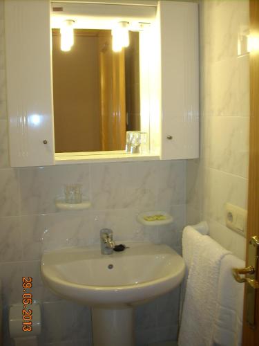 Hostal Vadama - image 11