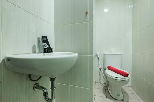 Cozy Studio at Tamansari Semanggi Apartment By Travelio, Dżakarta (zdjęcie 10)