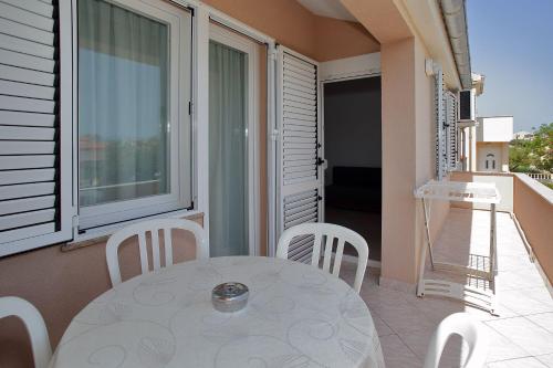 Queen beach Nin apartments Venera - image 5
