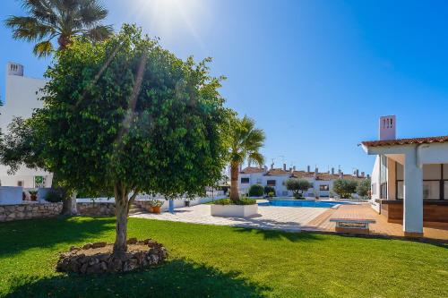  Apartamento Yacintos, Pension in Albufeira