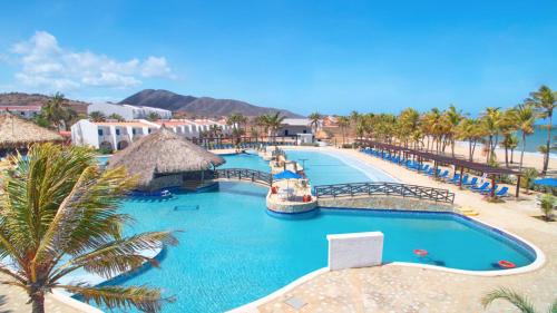 Costa Caribe Hotel Beach & Resort in Altagracia