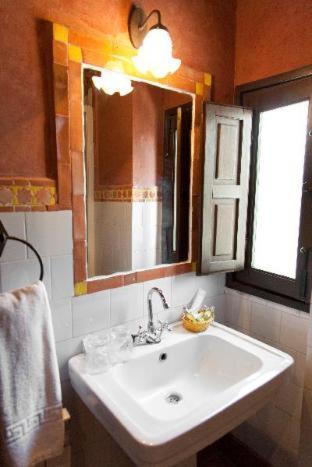 Casa del Capitel Nazarí, Granada (photo 11)