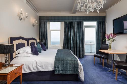 1 double bed