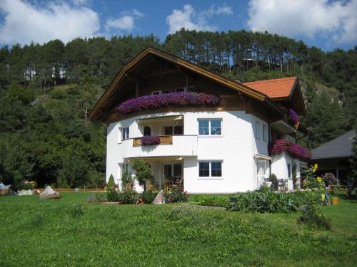 Ferienwohnung Gundolf Christine Arzl im Pitztal