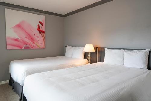 3 bedrooms, 5 beds