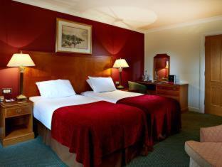 Macdonald Elmers Court Hotel, Lymington (Foto 4)